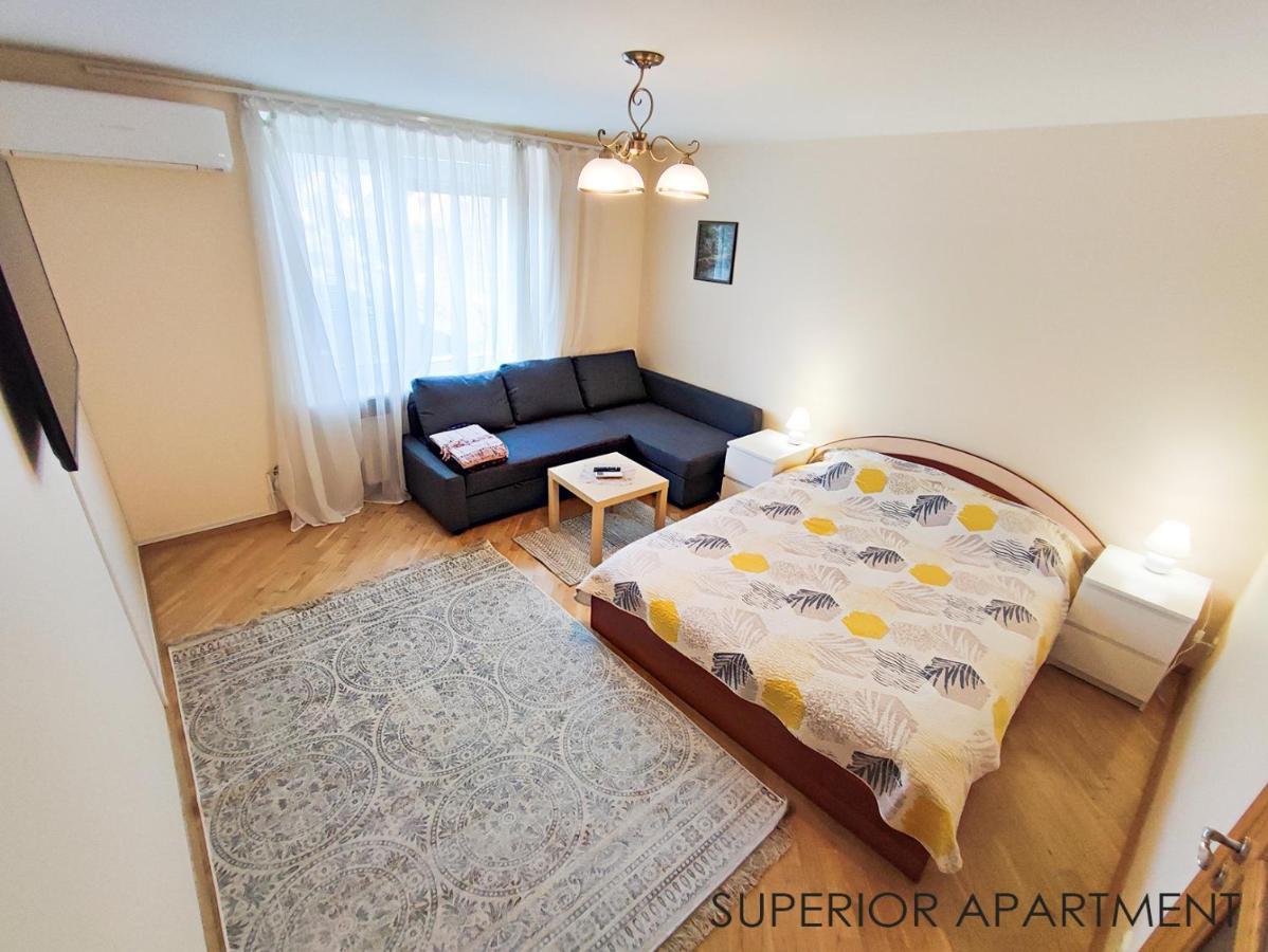 Ziuzi Apartments Klaipėda Buitenkant foto